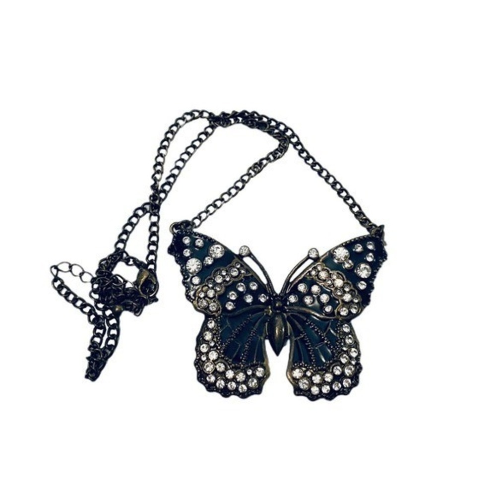 Beautiful large‎ rhinestone and enamel pendant necklace